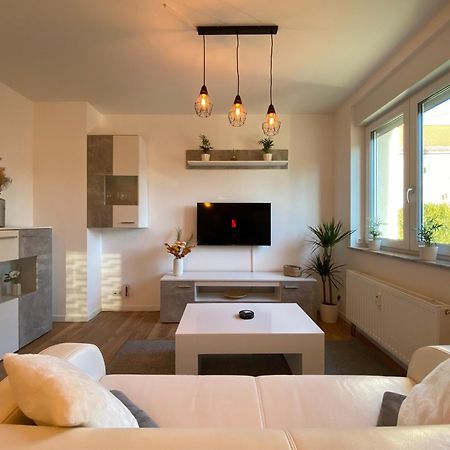 צוויקאו Hochwertige Ferienwohnung Mit 7Qm Balkon, Netflix, Kaffeeautomat, Rainshower Bad מראה חיצוני תמונה